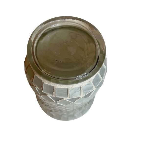 White Mosaic Glass Vase - Picture 3 of 3
